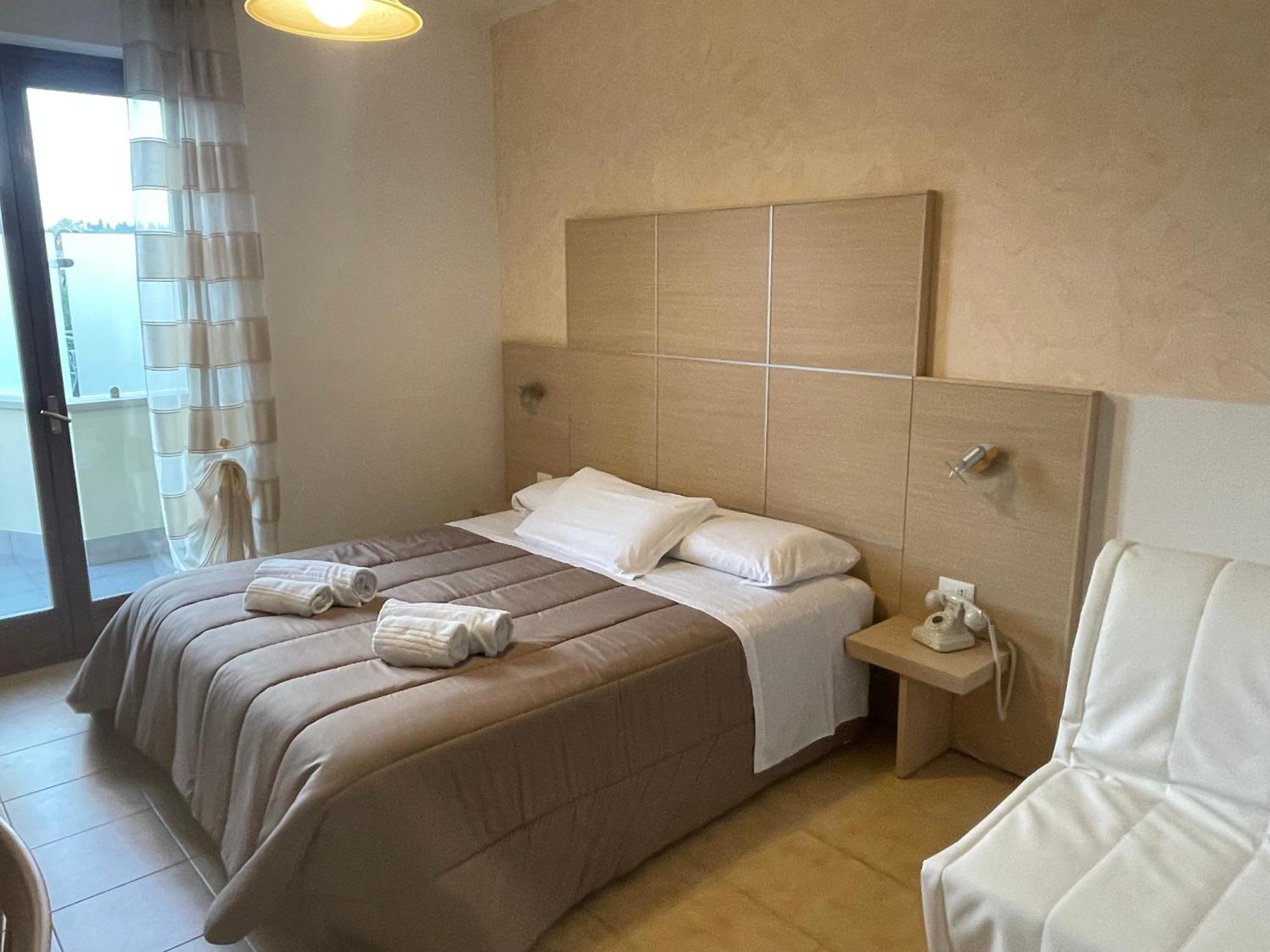 Albergo Panoramica バルドリーノ エクステリア 写真