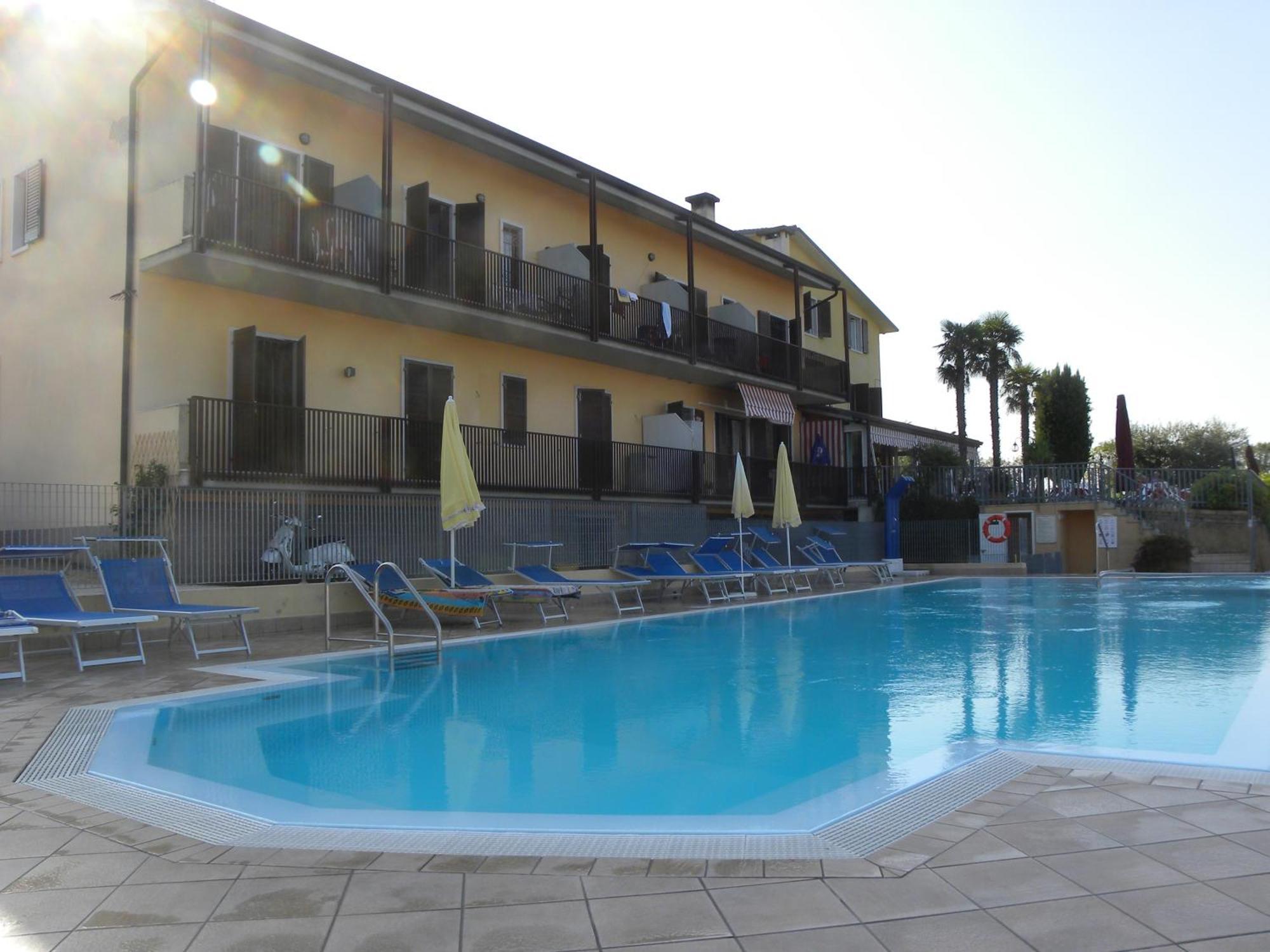 Albergo Panoramica バルドリーノ エクステリア 写真